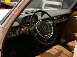 مێرسێدس بێنز E-Class
